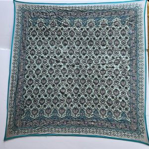 Vintage Oscar de La Renta Scarf-